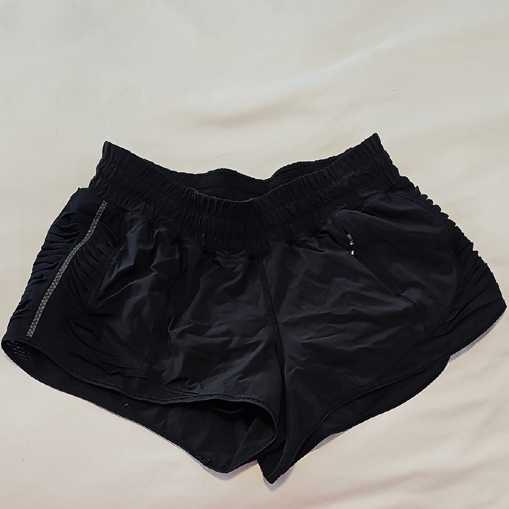 Black Athletic Shorts with Elastic Waistband Lululemon Size 4